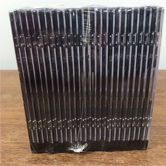 Khypermedia Corp PAck of 25 Slim CD Cases Hard Jewel Case NEW - Picture 2 of 6
